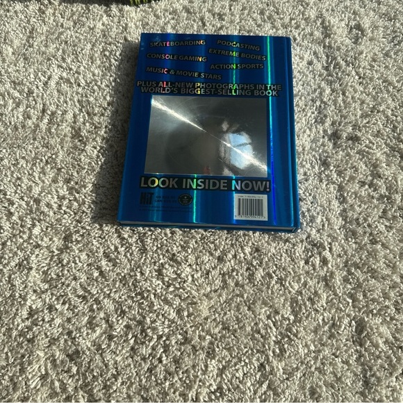 Guinness World Records Lot 1999-2004, 2006,2007 - Picture 3 of 16